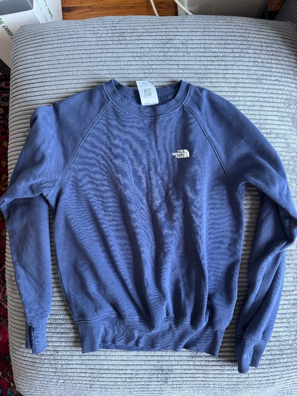 Men’s Northface Crewneck
